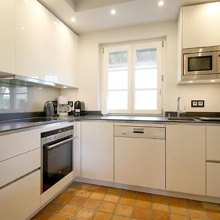 Benendikenwai 11 Tatil Evi